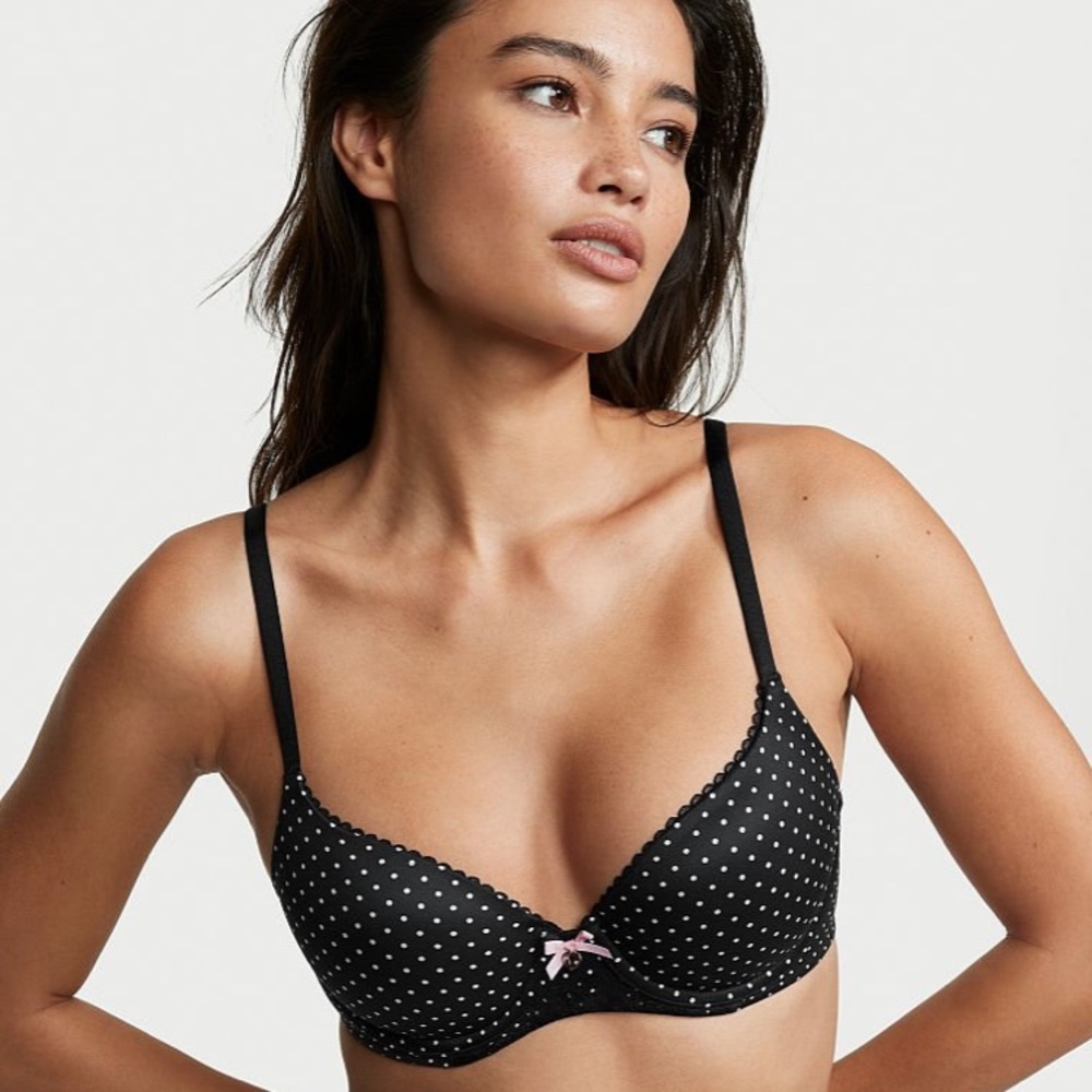 Victoria secret body | bra 32D